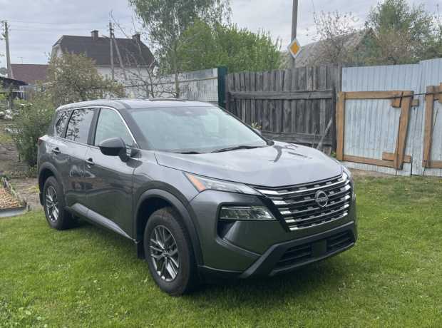 Nissan Rogue III