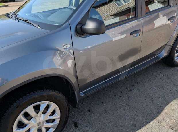 Nissan Terrano D10