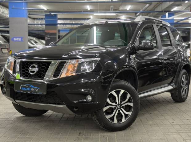 Nissan Terrano D10