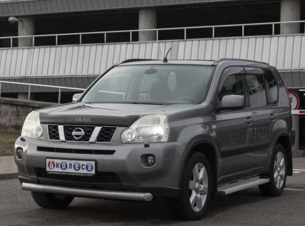 Nissan X-Trail II (T31)