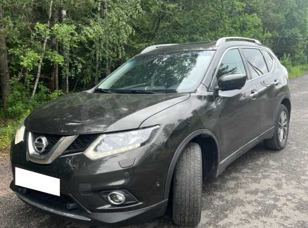 Nissan X-Trail III (T32)