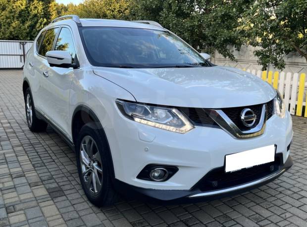 Nissan X-Trail III (T32)