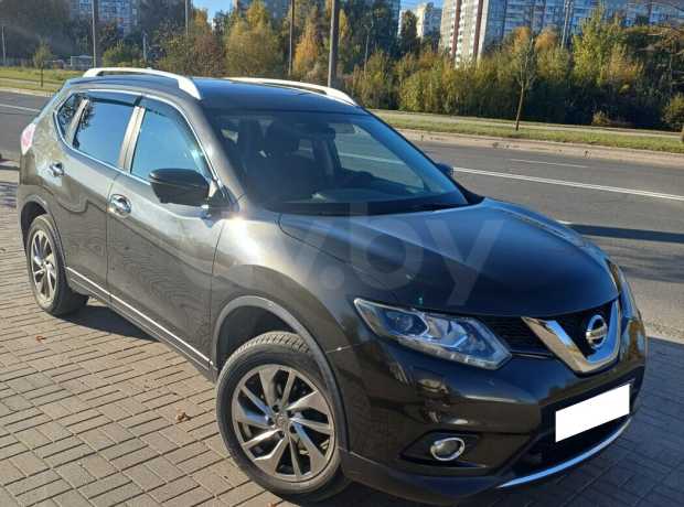 Nissan X-Trail III (T32)