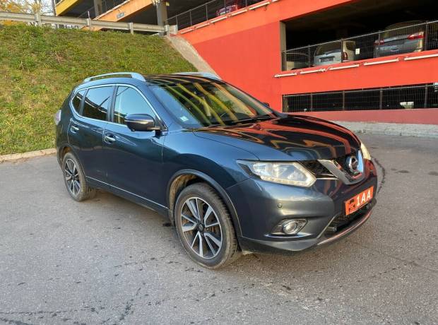 Nissan X-Trail III (T32)