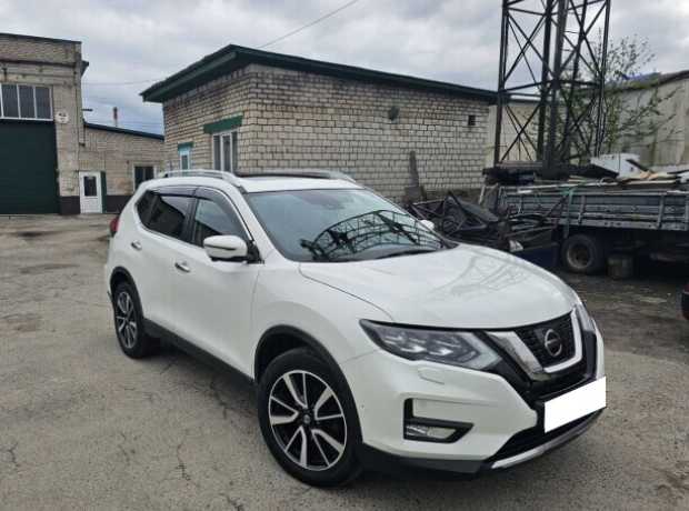 Nissan X-Trail III (T32)  Рестайлинг, 2021, пробег 125000 км