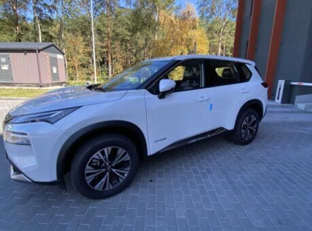 Nissan X-Trail IV (T33), 2023, пробег 500 км Nissan X-Trail IV (T33), 2023, пробег 500 км