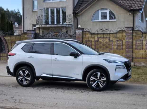 Nissan X-Trail IV (T33), 2024, пробег 9000 км