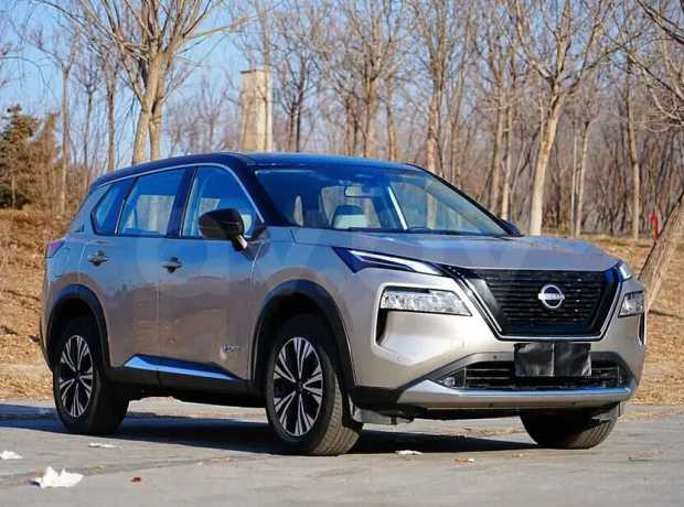 Nissan X-Trail IV (T33)