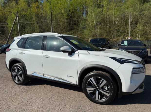 Nissan X-Trail IV (T33)