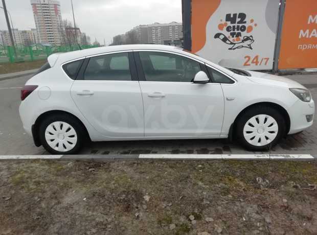 Opel Astra J