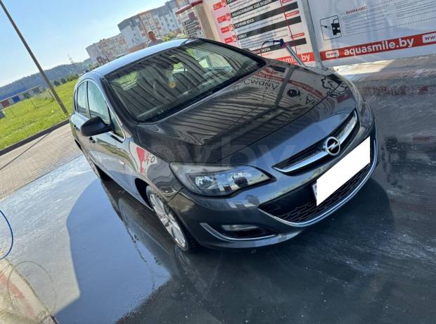 Opel Astra J