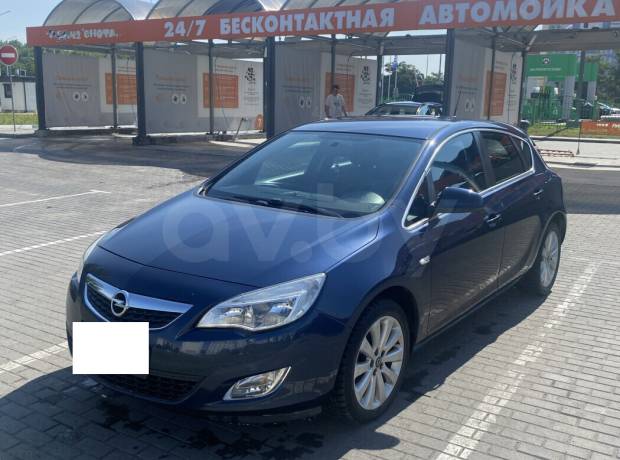 Opel Astra J