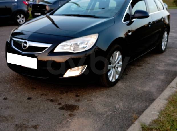 Opel Astra J