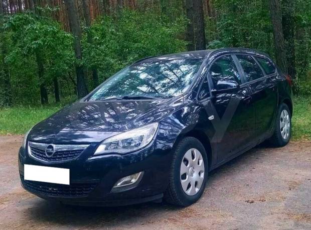 Opel Astra J