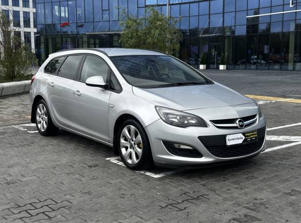 Opel Astra J