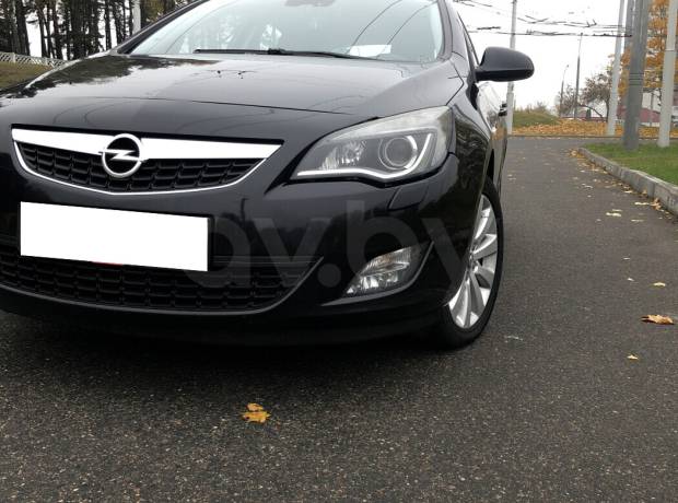 Opel Astra J