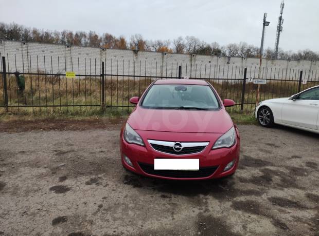 Opel Astra J