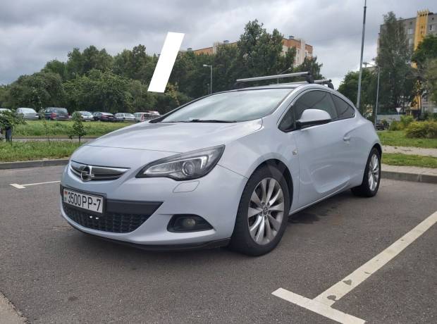 Opel Astra J