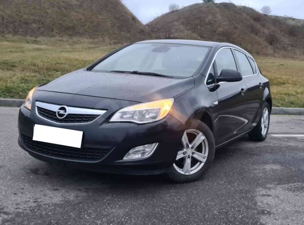 Opel Astra J