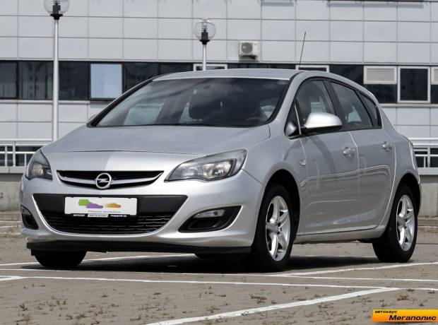 Opel Astra J Рестайлинг