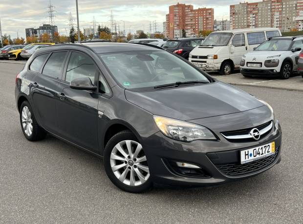 Opel Astra J Рестайлинг