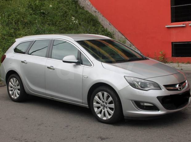 Opel Astra J Рестайлинг