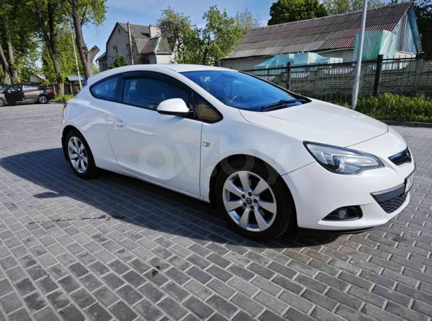 Opel Astra J Рестайлинг