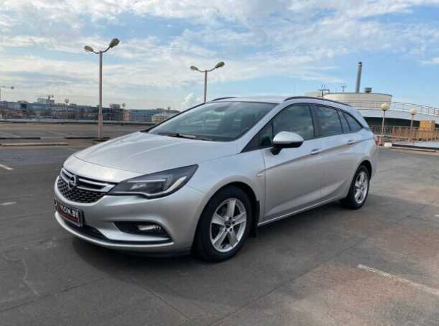Opel Astra K, 2018, пробег 131435 км