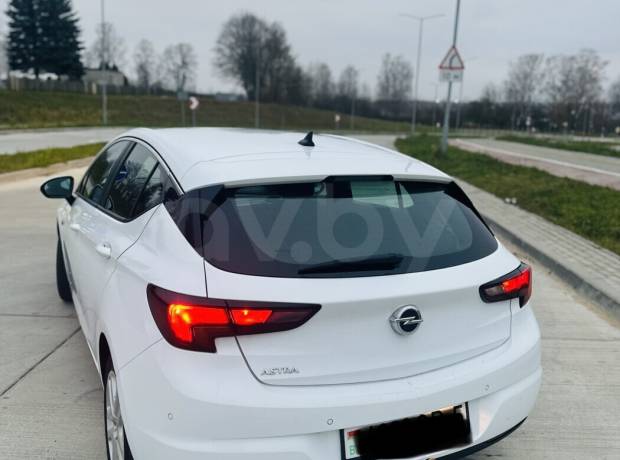 Opel Astra K