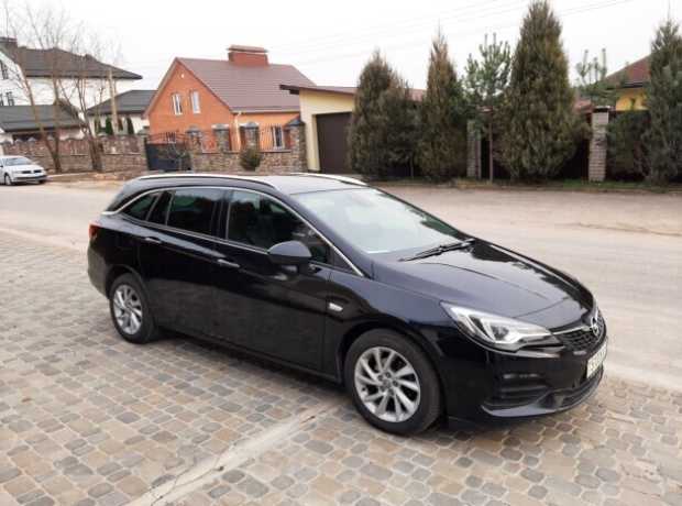 Opel Astra K  Рестайлинг, 2021, пробег 179000 км