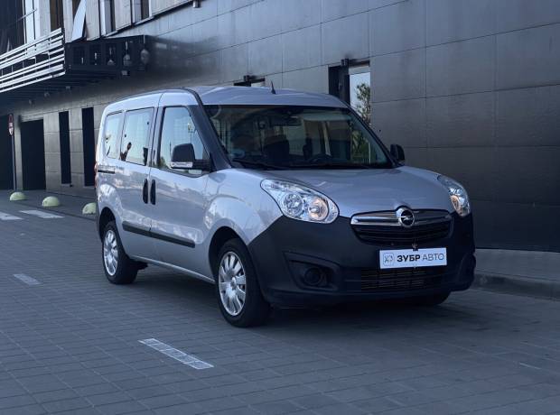 Opel Combo D