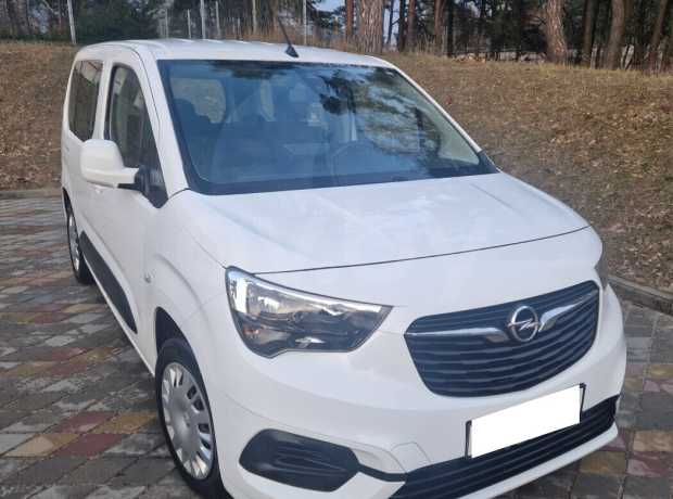 Opel Combo E