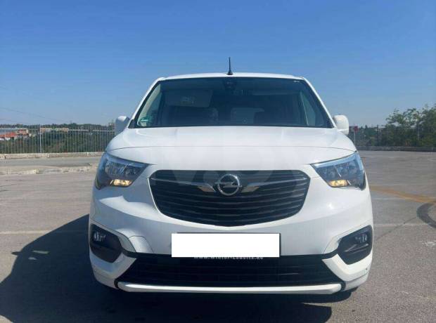 Opel Combo E