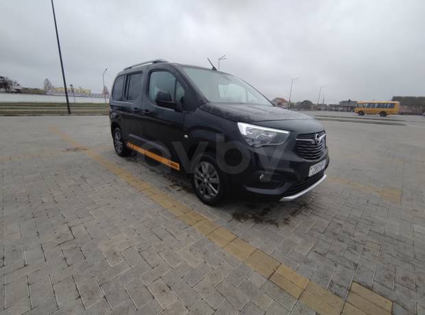 Opel Combo E