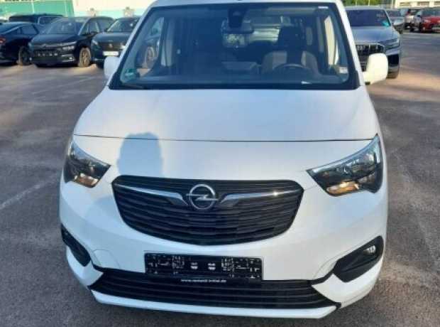 Opel Combo XL E, 2020, пробег 180000 км
