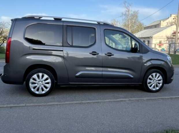 Opel Combo XL E, 2021, пробег 138785 км