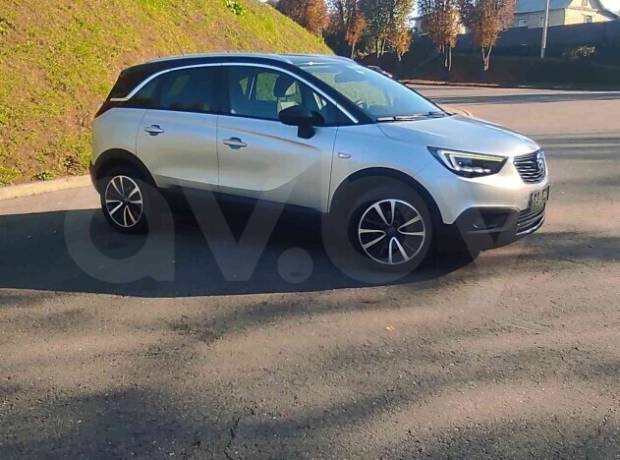 Opel Crossland X I