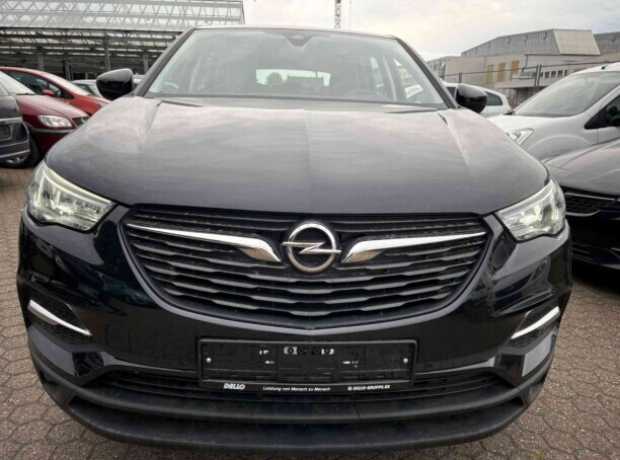 Opel Crossland X I  Рестайлинг, 2021, пробег 148000 км
