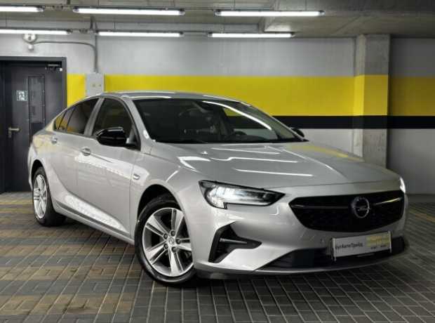 Opel Insignia II Рестайлинг, 2020, пробег 115661 км Opel Insignia II Рестайлинг, 2020, пробег 115661 км
