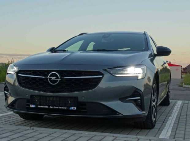 Opel Insignia II Рестайлинг, 2021, пробег 152000 км Opel Insignia II Рестайлинг, 2021, пробег 152000 км