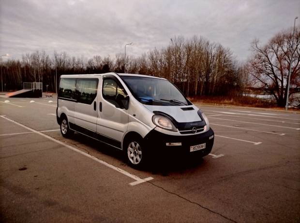 Opel Vivaro I