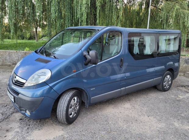 Opel Vivaro I Рестайлинг