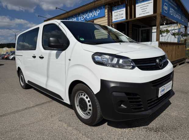 Opel Vivaro III