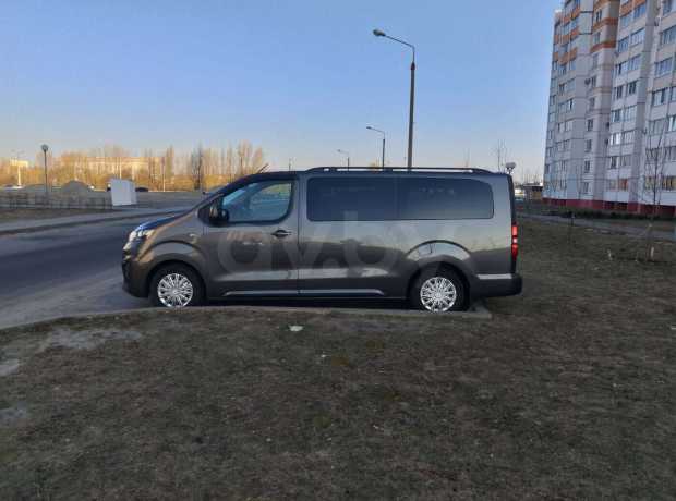 Opel Vivaro III