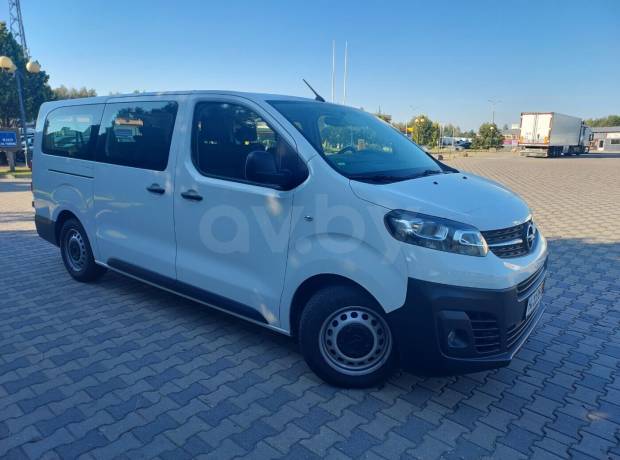 Opel Vivaro III