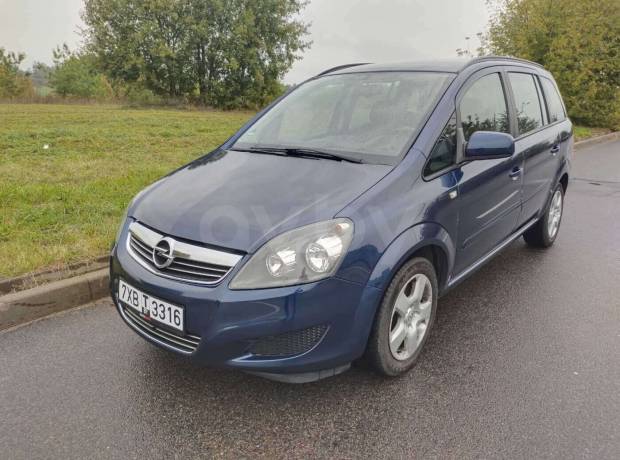 Opel Zafira B Рестайлинг