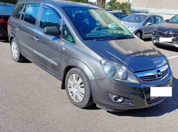 Opel Zafira B Рестайлинг