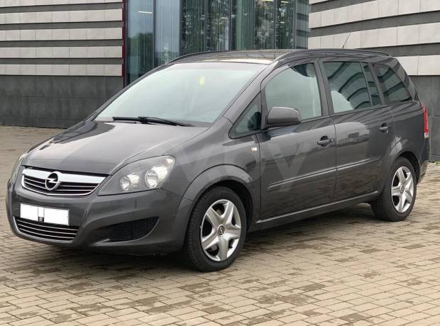 Opel Zafira B Рестайлинг