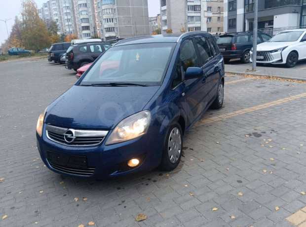 Opel Zafira B Рестайлинг