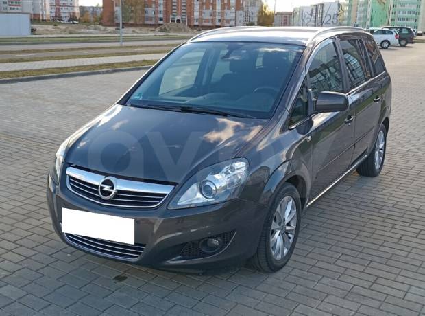 Opel Zafira B Рестайлинг